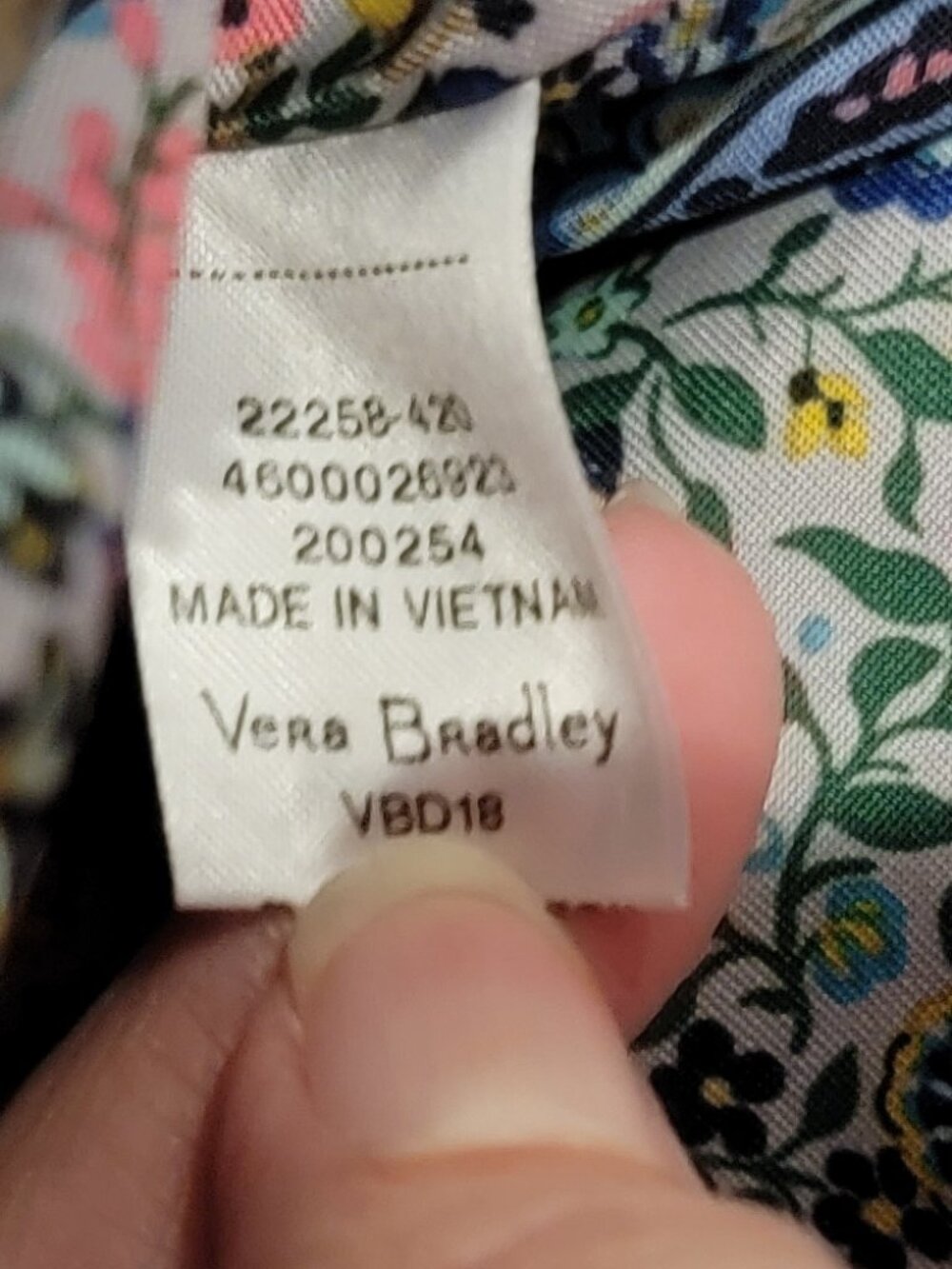 Vera Bradley Midtown Crossbody Tote Bag - Picture 15 of 15